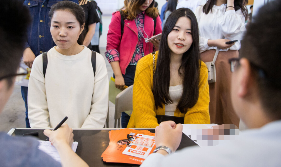 央企|央企总部招录名单，51人中无一人是硕士，难道硕士也不吃香了