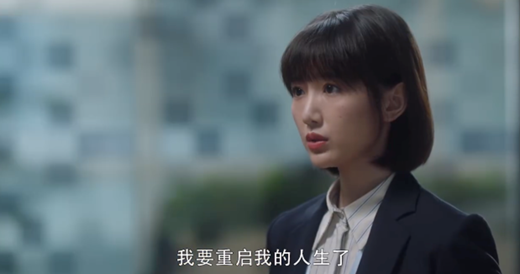 念念講娛樂 出生被丟進垃圾桶，32歲成大明星，父親上門索要5千萬養老費