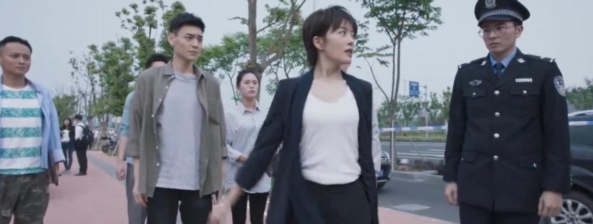 王军霞|张国立新剧开播1集，豆瓣差评一片，收视排第70，坑惨了东方卫视