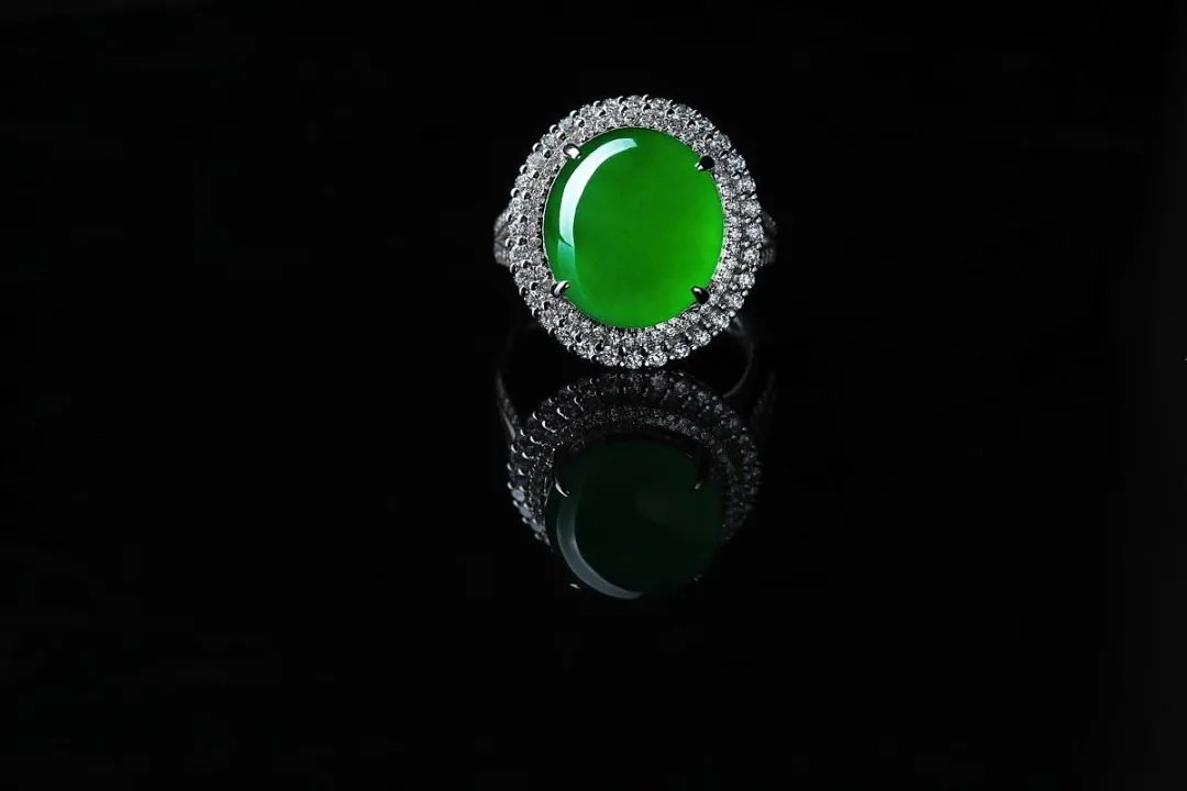 玉雕|买翡翠踩过不少坑?学会这几大要点,你就是行家!