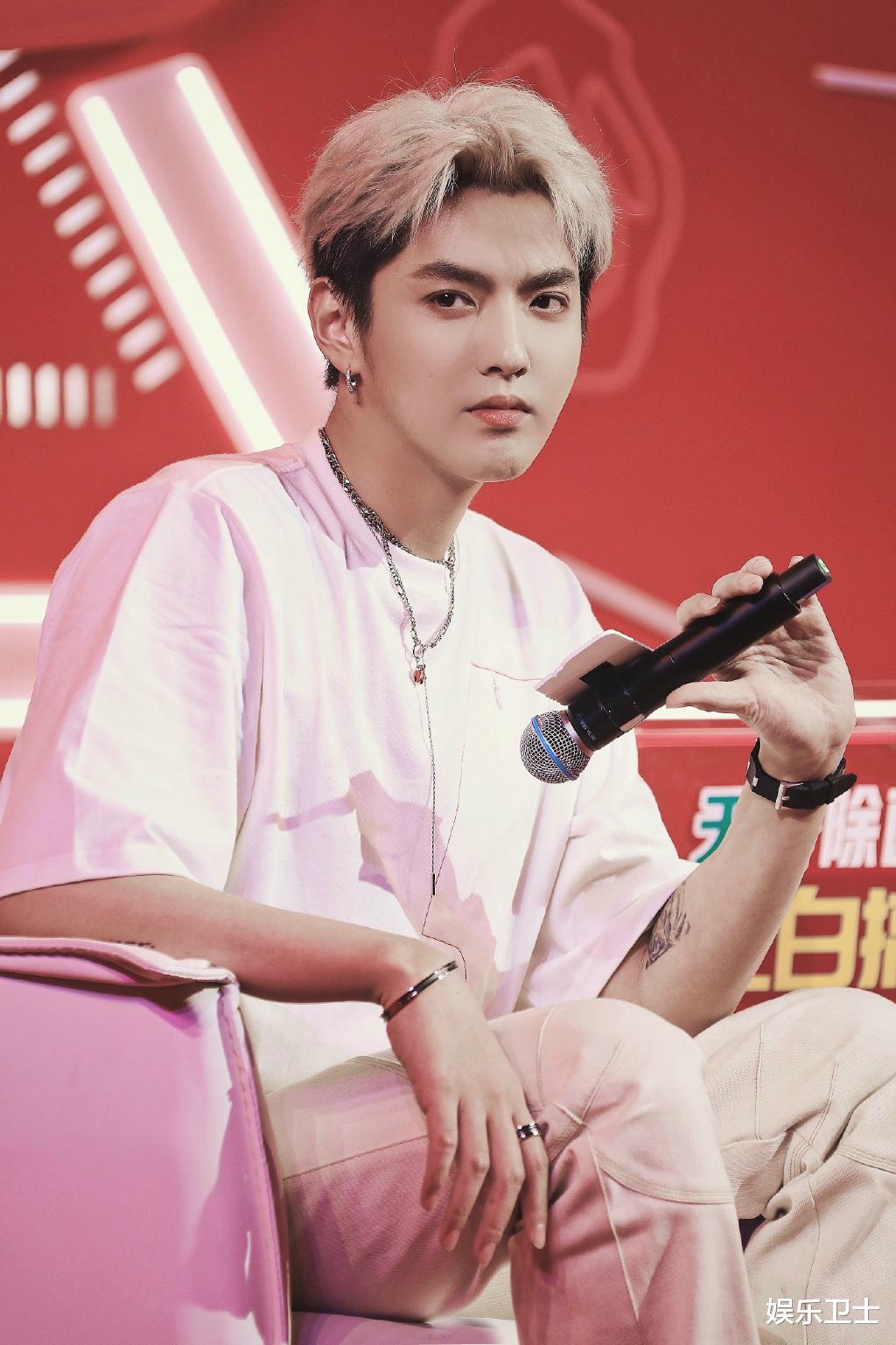 都美竹|吴亦凡彻底凉凉！都美竹向吴亦凡正式宣战，要让他退出娱乐圈吃十年牢饭