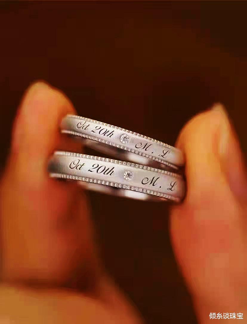 倾糸谈珠宝|爱的契约十指相扣，女人心中的特殊数字，是这一时刻的最好见证