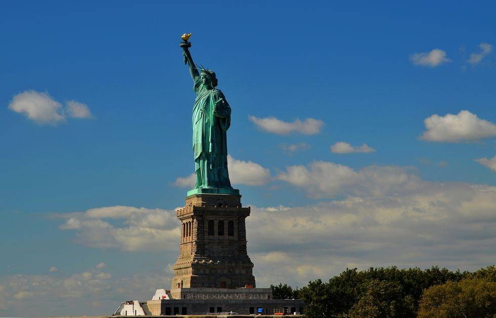 浓烈难咽下|9月5日，特朗普民调超越拜登，伊朗总统警告美国，法国发生混乱