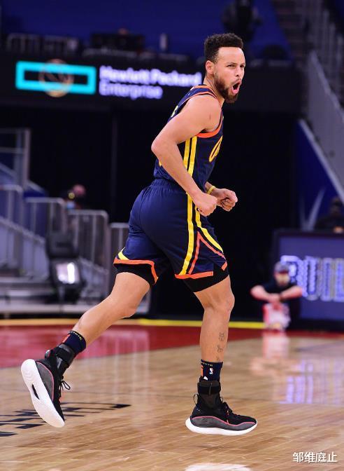 斯蒂芬·庫里|楊毅王猛心疼庫里！四項數(shù)據(jù)全隊最高也帶不動！管理層要行動了