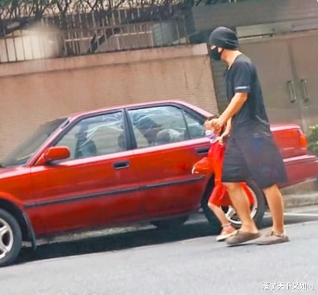 周渝民|周渝民的“悲哀”，被时代抛弃的时候，连招呼都不会打