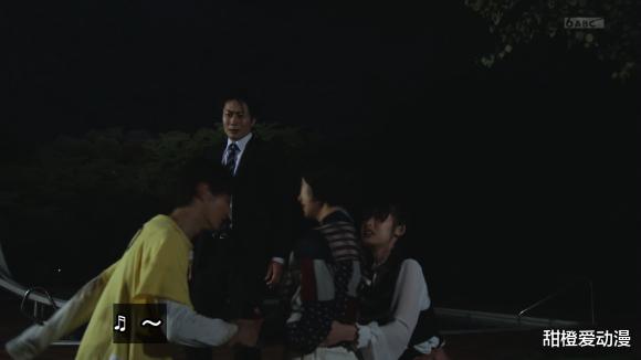 埼玉|假面骑士礼拜四:蜃楼正式公开身份,恶魔女王竟然选择投毒!