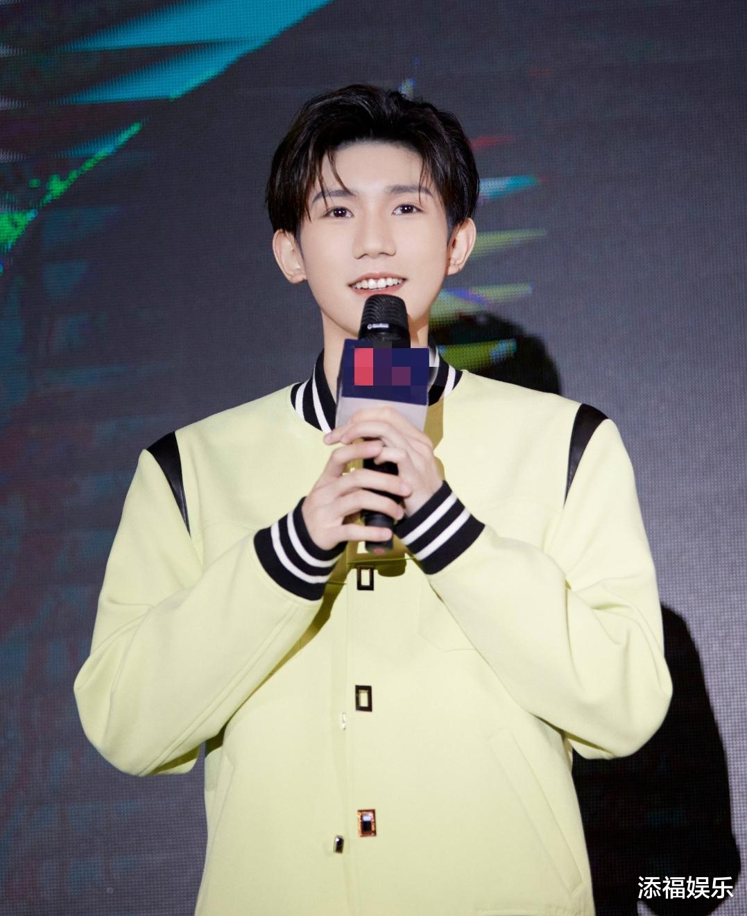 王源|王源曾被美女要微信? 回应一点都不直男，知道后续的粉丝酸了