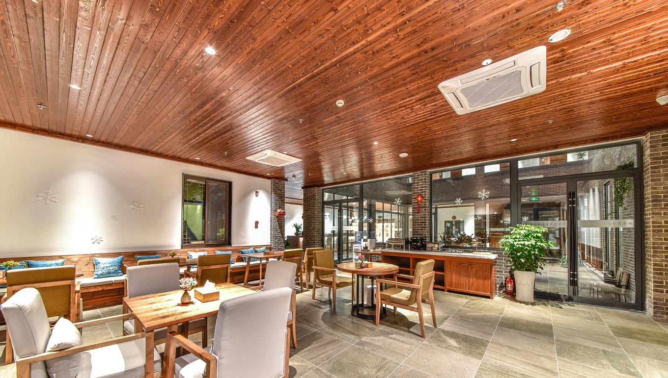 奶球妈咪聊|黄山辰光里：新安江畔的徽州古宅，很有文化气息的高端民宿！