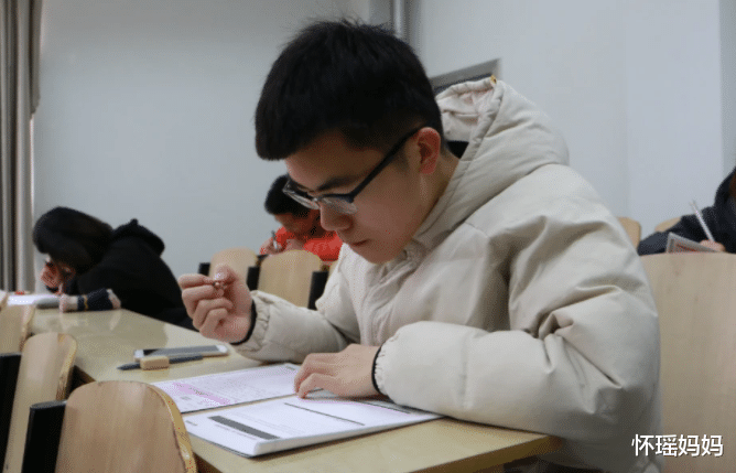 专升本|专科生的坏消息，多所高校停止专升本招生，当初选民办本科就好了