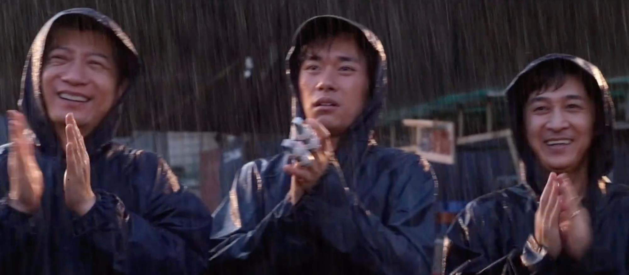 王俊凯|3位当红小生“扮丑”亲妈认不出，有人暴瘦20斤，未来两年要霸屏