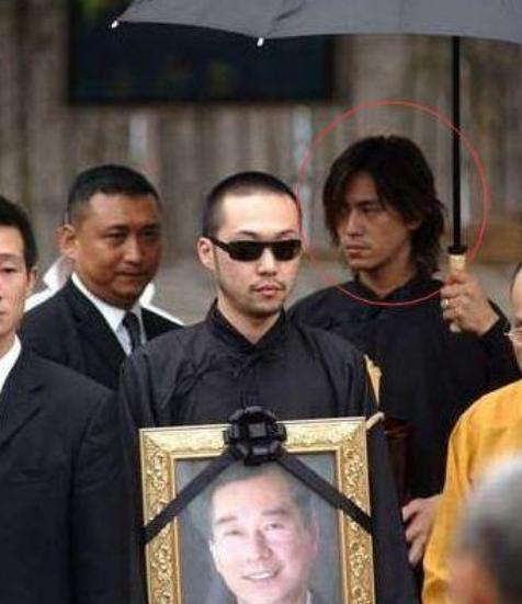 陈楚河|娱乐圈真正的“太子爷”，身份背景盖过向佐，王思聪都惹不起