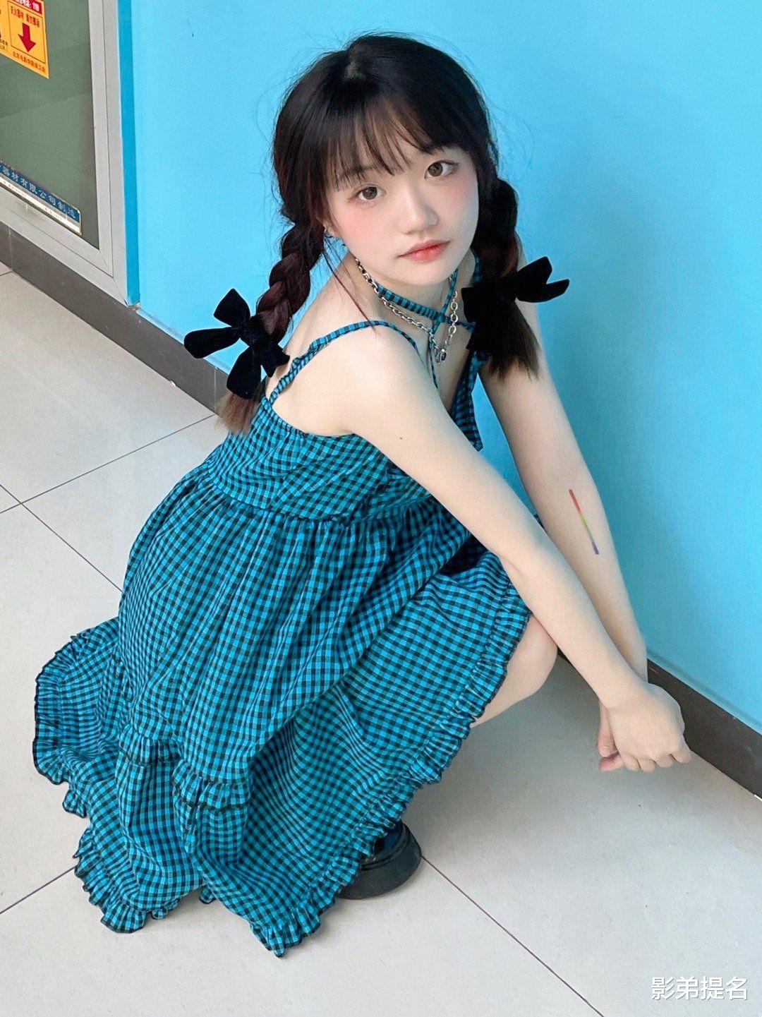 短视频|美妆女网红被曝“海王中的女霸王”，长相清纯却2年劈腿上百次