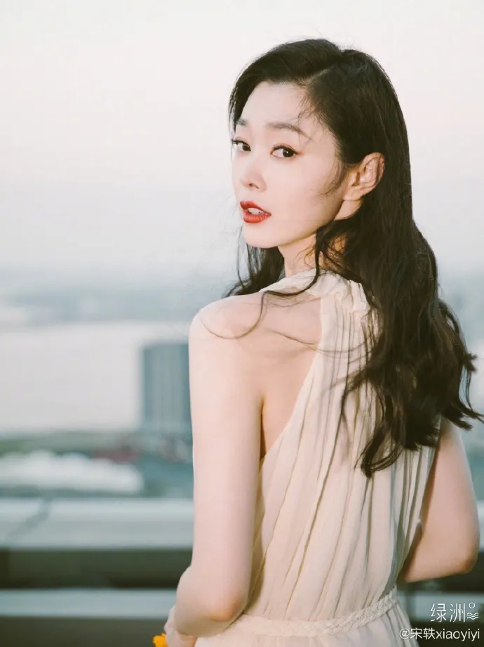 宋轶|郭麒麟当众表白大7岁女孩：多希望你就是德云社少夫人