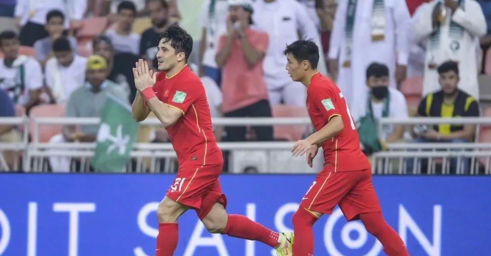 行星秘闻|意难平的夜晚,国足“自毁长城”!2-3客负沙特,李铁用人受质疑