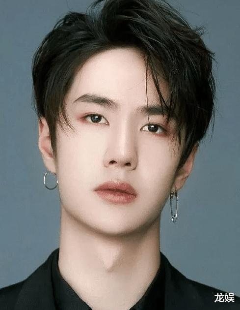 肖战|王一博秒变逗哏？公开评价肖战？刘宇宁未来可期？还有小道消息