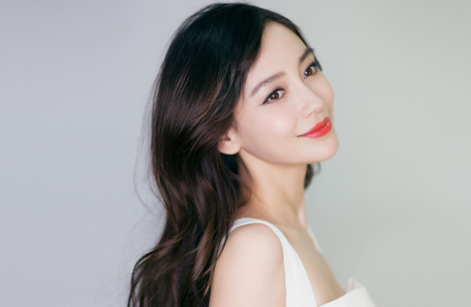 周迅|明星近四年收入排名榜，一个比一个能赚，榜首21亿无人能敌