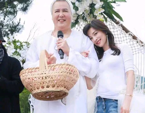 梅婷|男才女貌吗？这七位顶级美女的老公长的还真是一言难尽