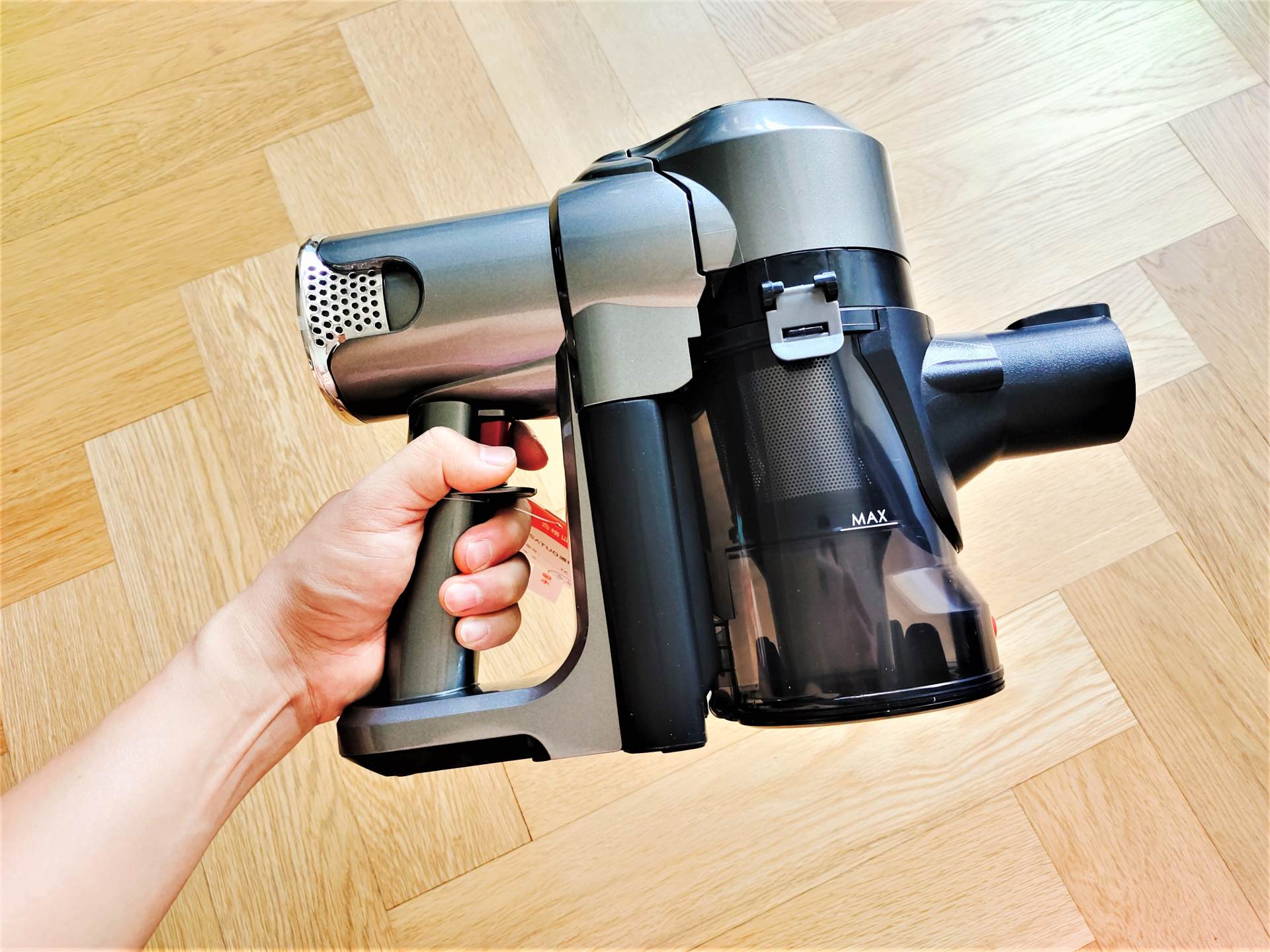 眼睛君|幸福感+1，地面全能清洁好物，洒拖F6吸拖一体机体验