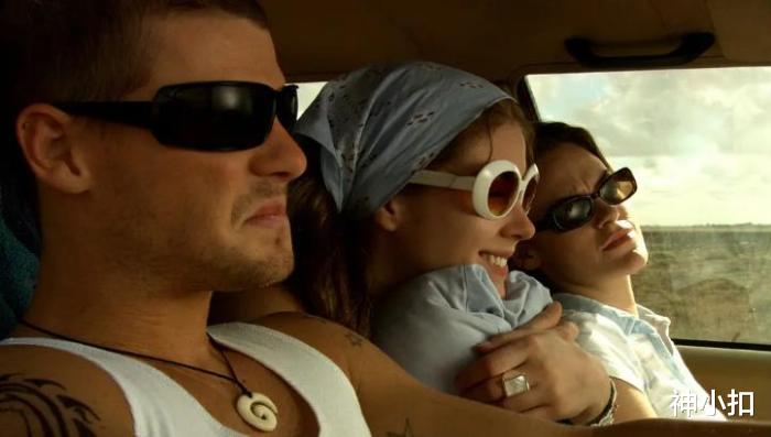 致命弯道|比《致命弯道》还恐怖的6部电影，惊悚不套路，你错过几部？