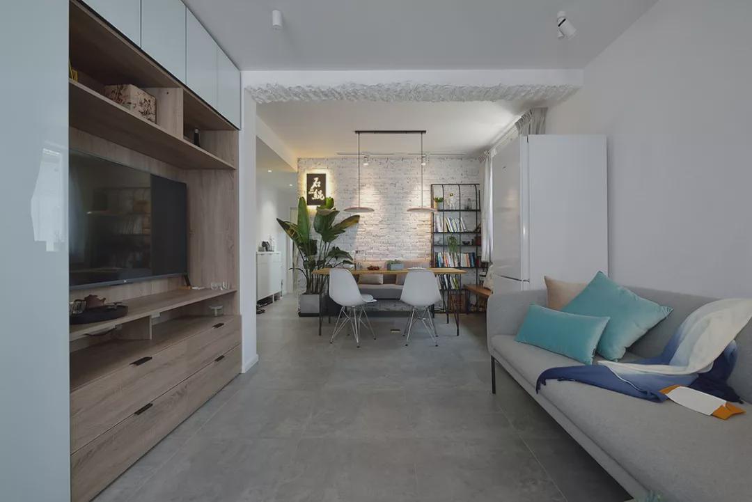 你见过阳台在卧室吗?67㎡小户型,布局紧凑,但不用挤,第一次见