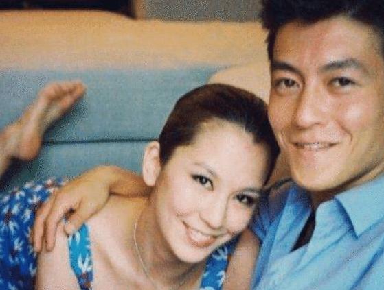 陈冠希|冠希年少时多受欢迎？和蔡依林的合照不算什么，最后一张才是亮点