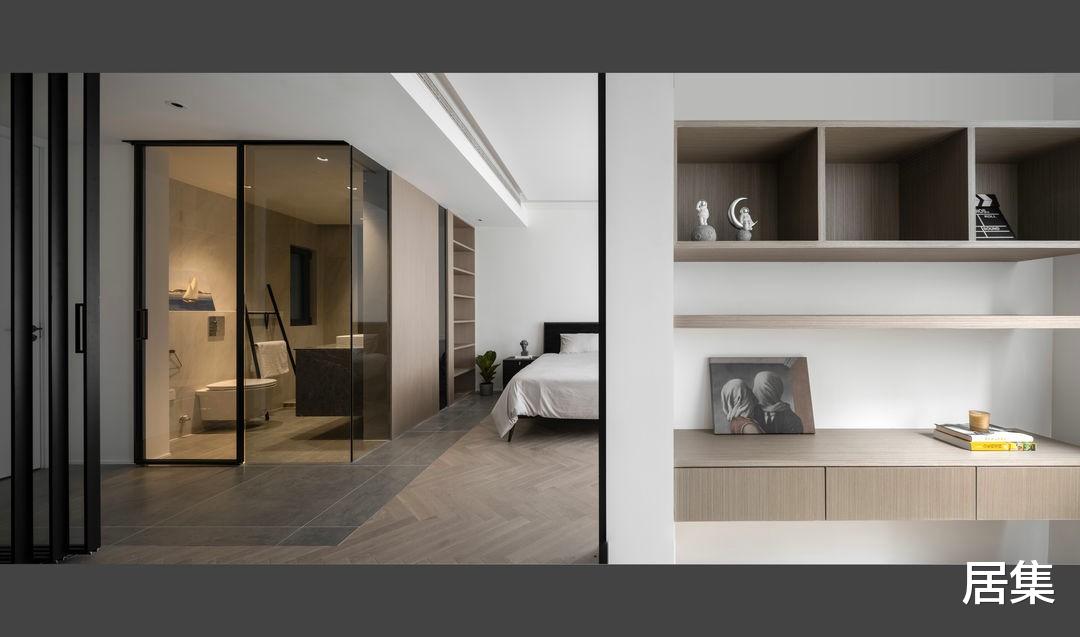 隐藏式收纳，把140平方米的家填满，但空间依旧十分的开阔
