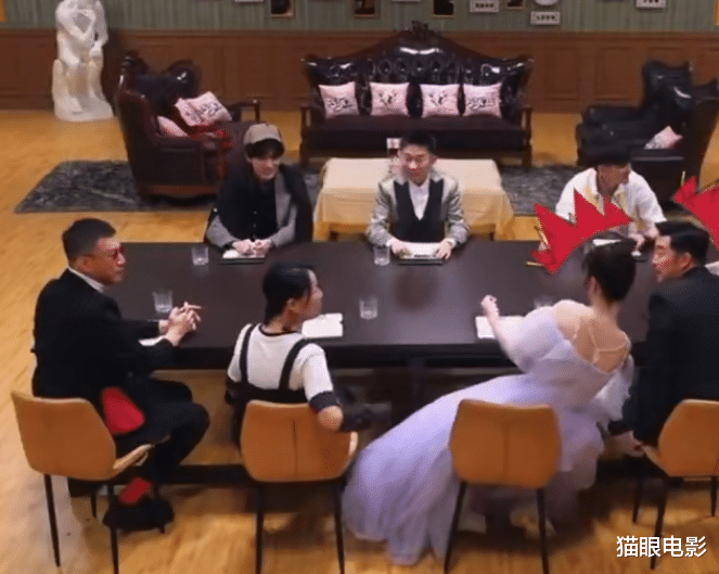 孙红雷|杨紫不愧是专业演员，说自己拍戏不动真感情，还被那英3巴掌拍飞