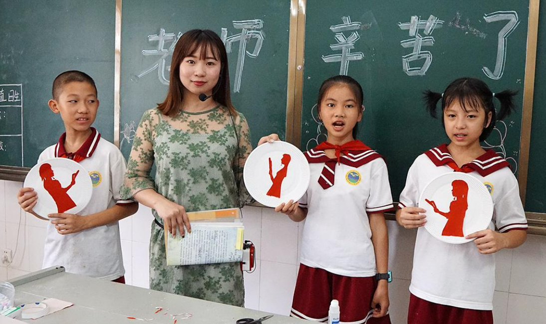 教师|中小学教师迎来“大换血”，招聘门槛发生改变，本科学历不再吃香