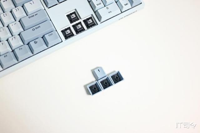 vivo|顏值實力并存，性價比首選，上手體驗杜伽K310機械鍵盤