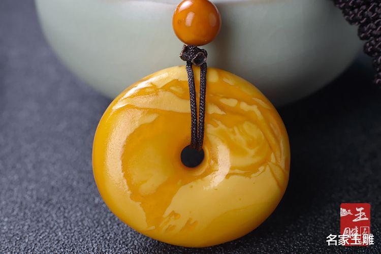 蜜蜡|西藏蜜蜡怎么样？关于西藏蜜蜡你需要知道的几件事