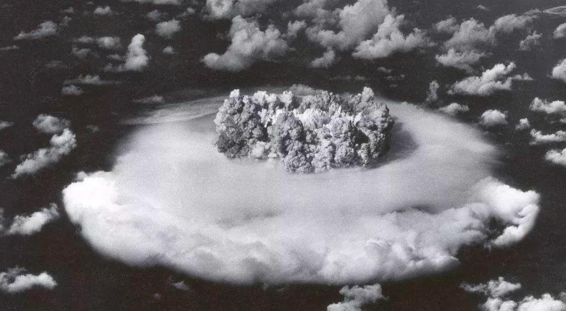 罗布泊|罗布泊被核弹炸了那么多次，如今是什么样子？会遍布辐射吗