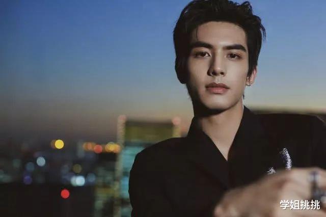 景甜|当年，他凭借一部不被看好的剧，硬生生杀出一条血路