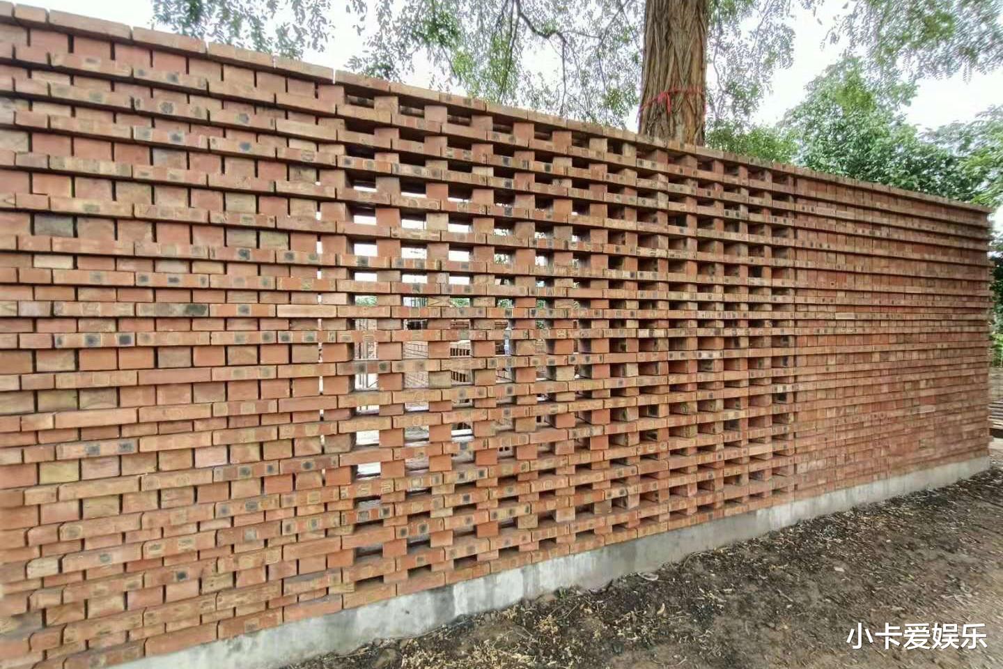 斥资132万,把农家别院改成“叙利亚”毛坯房!官方回应难以服众