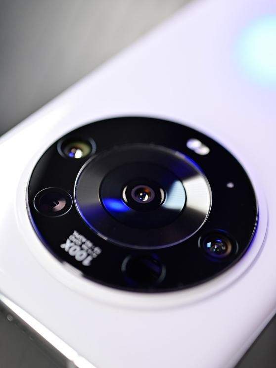 社会养老 大气与质感并存，荣耀Magic3 Pro手机评测体验，值得买吗？