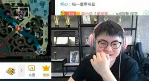 Uzi|Uzi回应新赛季复出 反问观众自己常年钻一还能打职业吗？