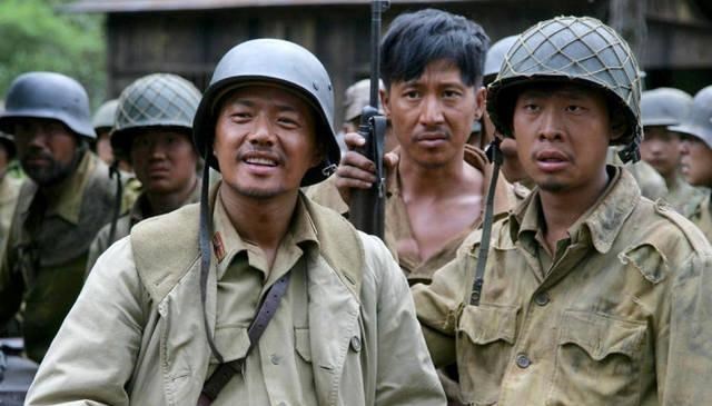 士兵突击|公认“零差评”的军旅剧，《士兵突击》垫底，榜首是“童年经典”