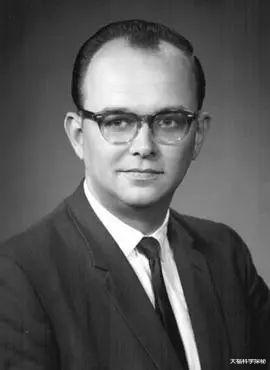 科学家 可观测宇宙之外是什么样子？是平行宇宙？也许还有一个你自己