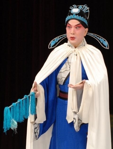 哪吒汽车|京剧世家子弟众多，但是这四位堪称典范