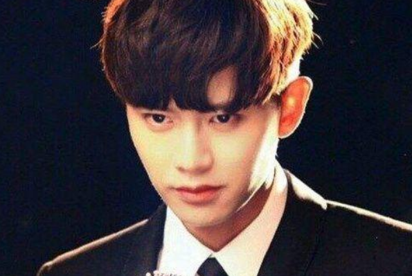 小文说说|武打明星李肖逸，经过自己不断努力，未来发展极有前景