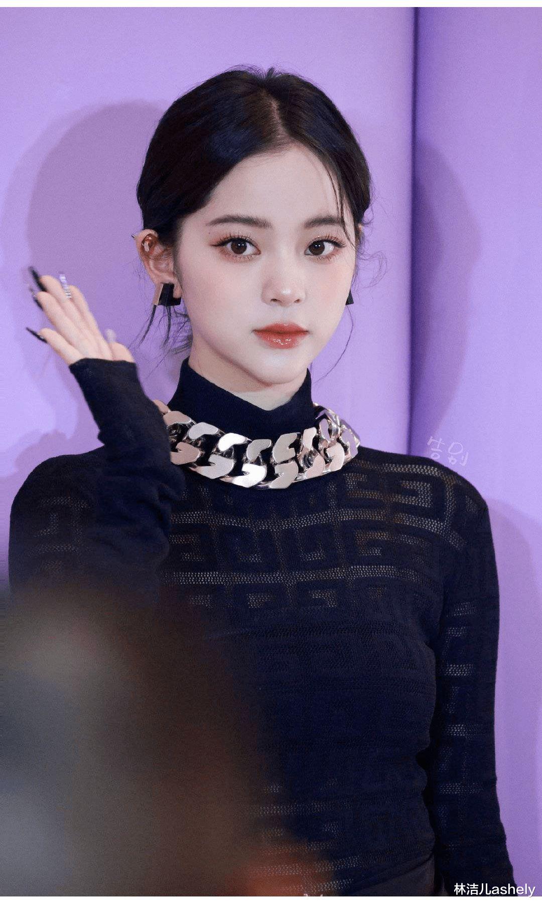 眼妆|鞠婧祎的氛围感，欧阳娜娜也get到了，原来都是用了这个眼妆技巧