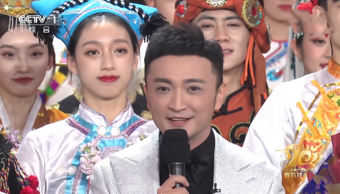 唐嫣|央视2022年春晚建组，恢复地方分会场模式，主持阵容选择受关注