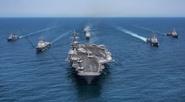 美军|美军舰“自由航行”成瘾，俄罗斯研制航母克星，我国采取一记妙招