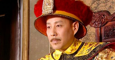 缘来妈咪|康熙驾崩前，为何两次点名要此男子陪葬？其实这里大有文章