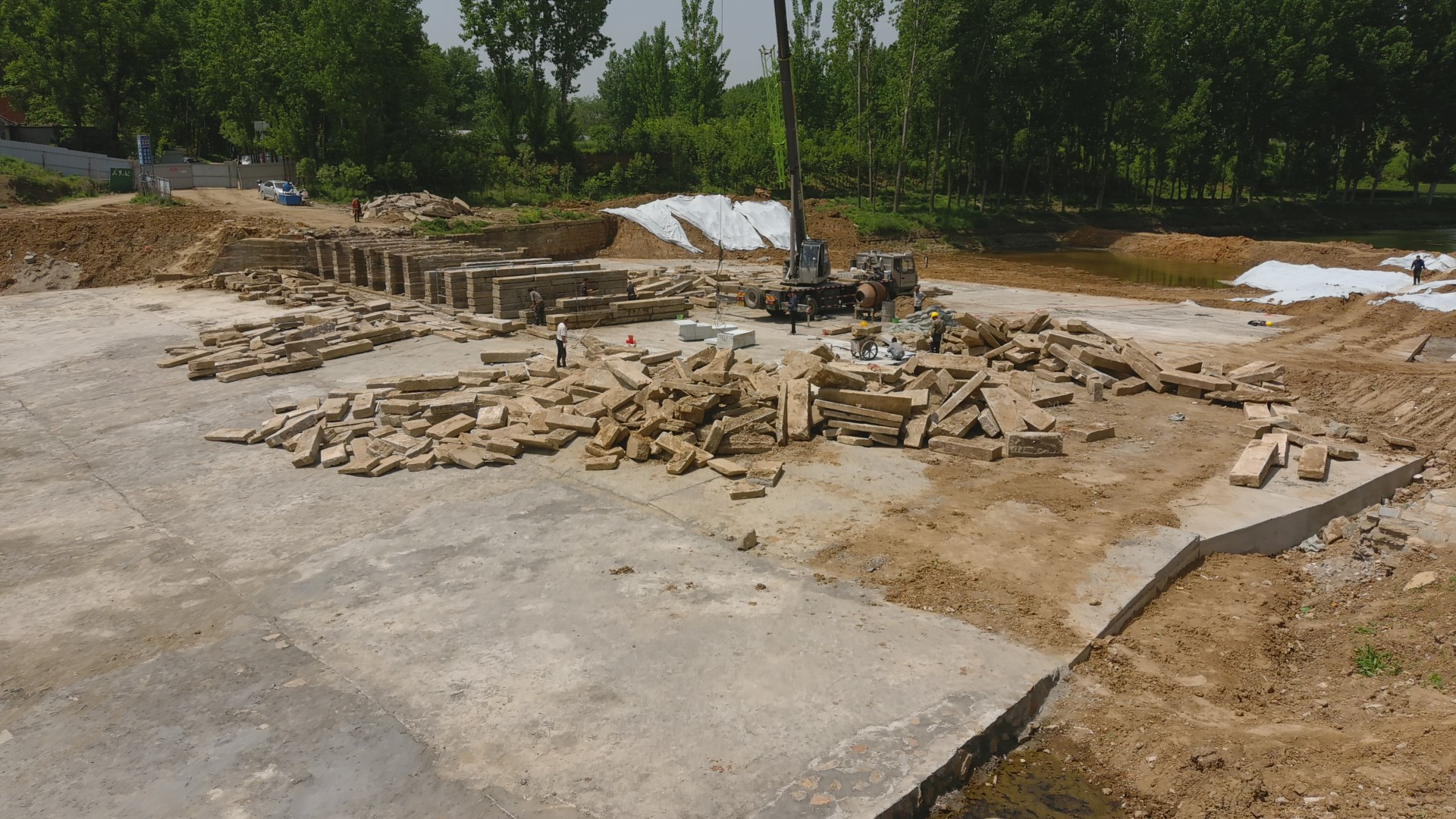 镜瞰天下 五一航拍社旗县网红桥，正在建设，一片空寂