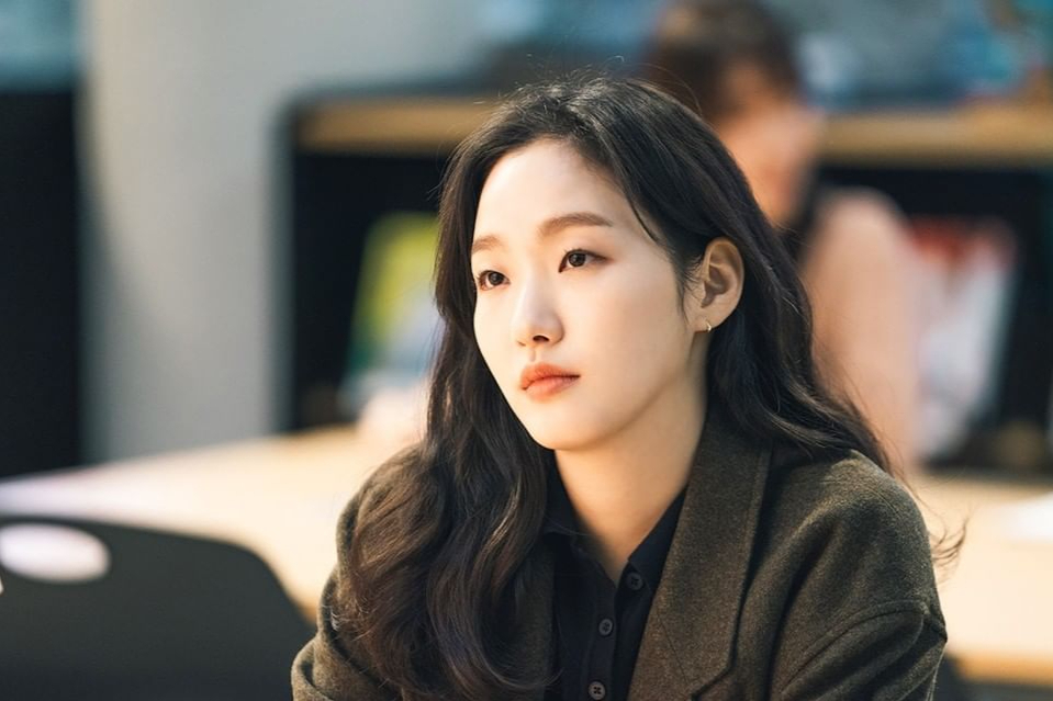 花影人间情感|让一个男人越爱越深的办法：不断找麻烦