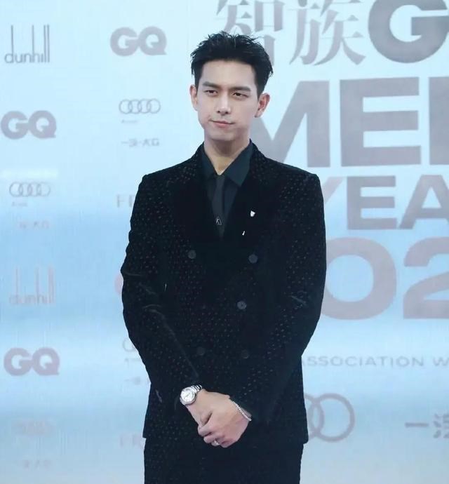 李健|GQ红毯上，男明星的时尚表现力排名一目了然，邓伦仅能排到第六