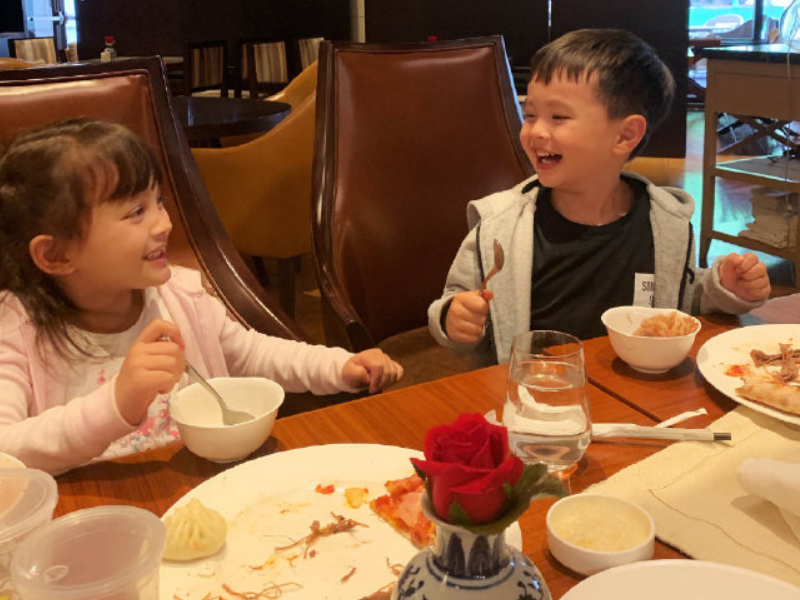 马雅舒|马雅舒一双儿女才是“整容式”长大,小时候可爱,如今成男神女神