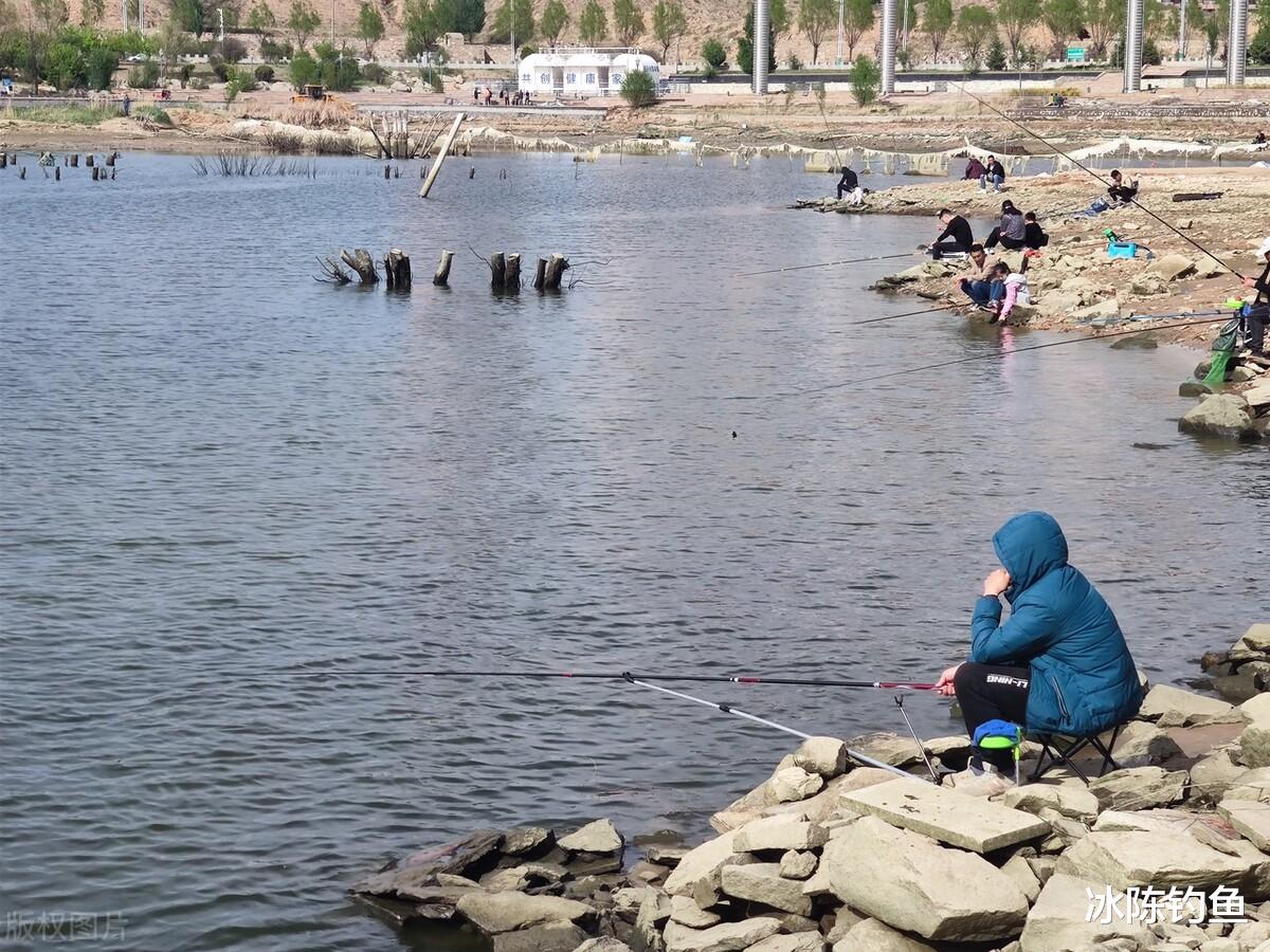 |钓到大鱼才会断线？这几个习惯要改改，要不线再粗也会秒切