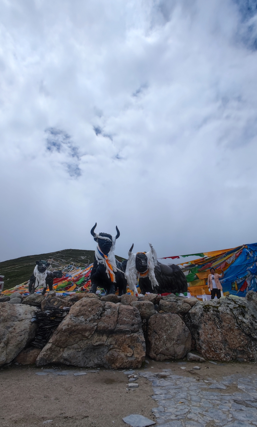 徒步|蘇蘇在路上：50天1928公里徒步318川藏南线，一个人但不孤单