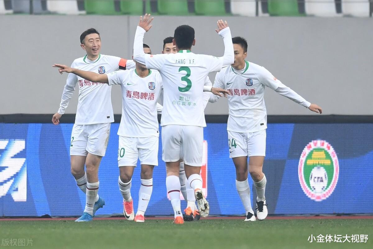 大連|中超最驚險(xiǎn)一輪！大連4球大勝10人青島，仍未保級(jí)，天津絕殺滄州